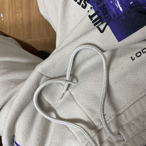 Meet your Posher, W_vez